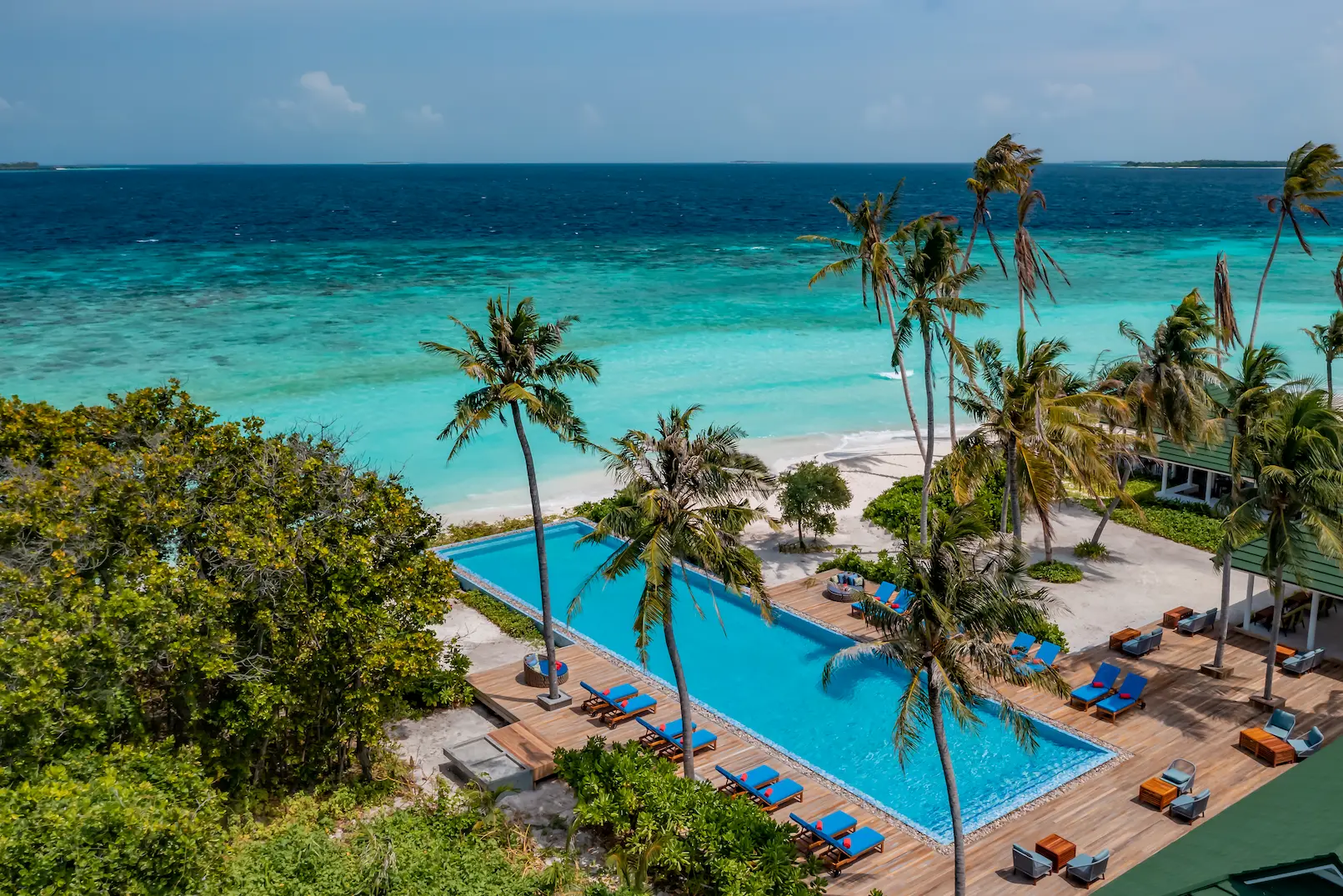 siyam world maldives orchid bar offering elegant oceanfront lounge seating with tropical island ambience