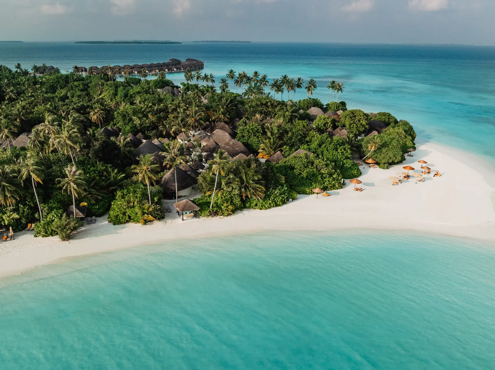 sun siyam iru fushi maldives island beach aerial view