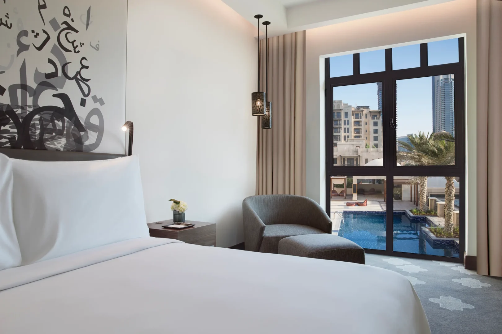 deluxe guest room king pool bed details at the heritage hotel dubai