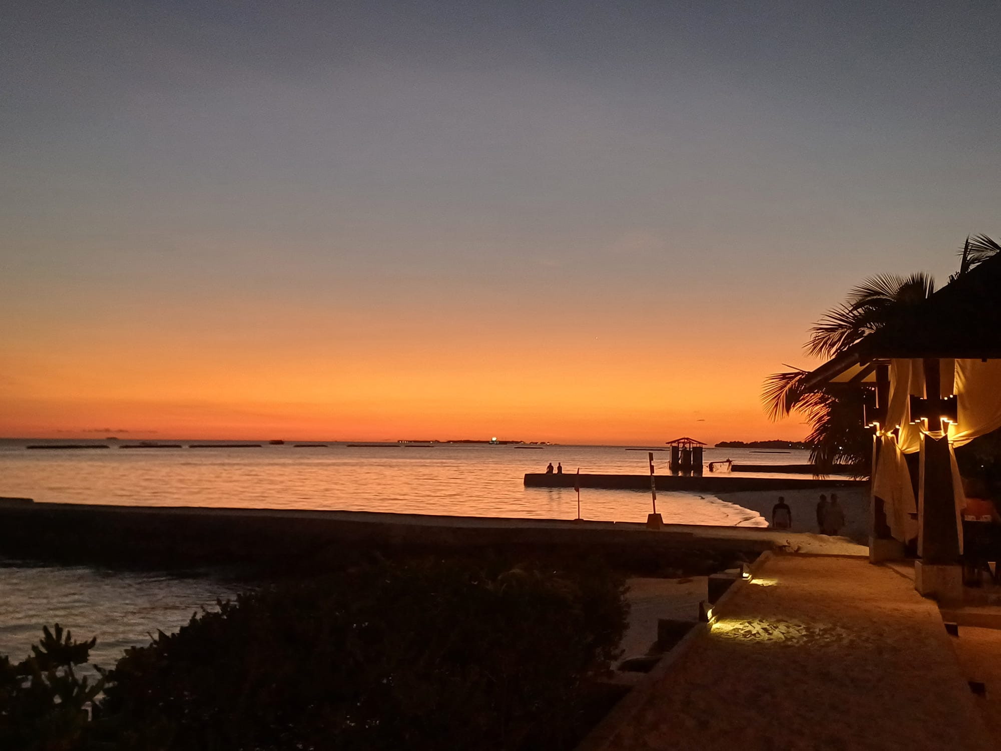 adaaran select meedhapparu maldives sunset