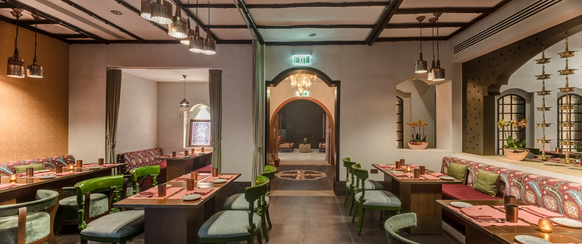 kempinski hotel muscat oman bukhara restaurant fine dining indian cuisine traditional interior luxury hotel dining room ambiance