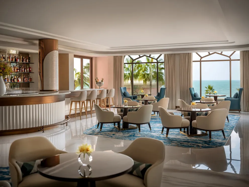 atlantis the palm imperial club room interior featuring sophisticated design, elegant furnishings and a refined luxury atmosphere in dubai