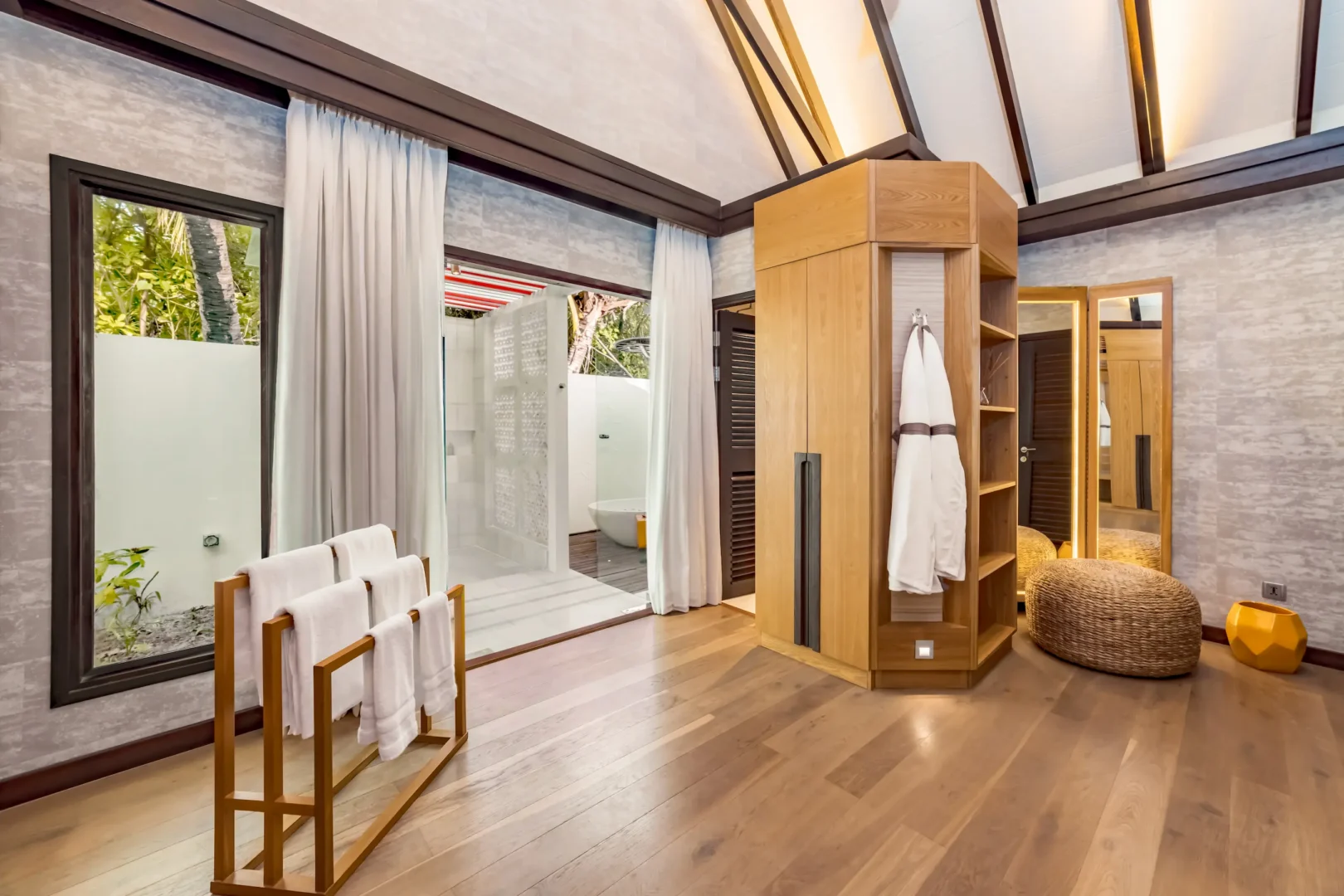 Washroom in an Earth Pool Pavilion at OZEN LIFE MAADHOO featuring contemporary fixtures, spacious interiors and en-suite facilities designed for family accommodation